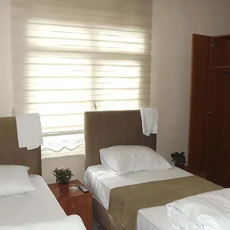 Gokce Hotel *